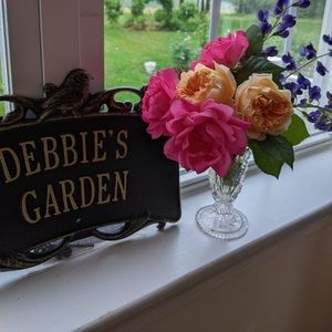 Meet your Posher, Deborah